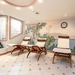Marchfeld 1 Apartment *
